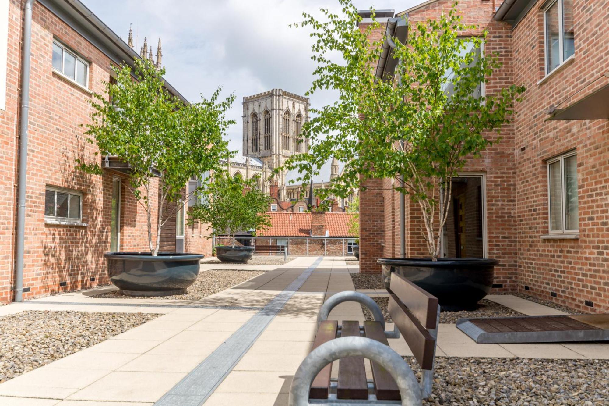 11 Stonegate Court Apartment York Exterior photo